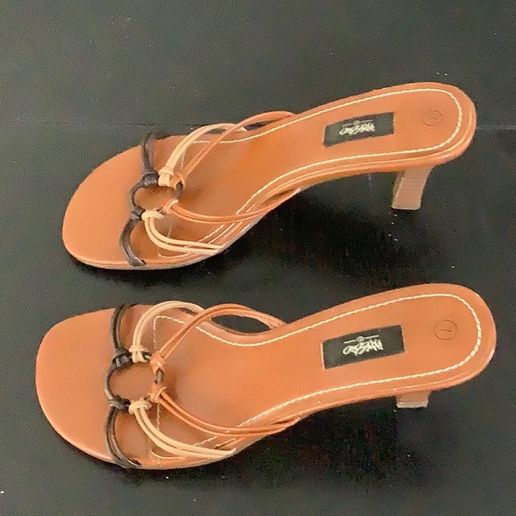 Target Mossimo three inch sandal heel size 7 - Picture 5 of 6